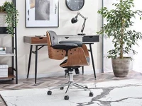 Stylowy fotel biurowy obrotowy z drewna i skóry DUCK orzech - w aranżacji z regałem BERG i biurkiem BODEN