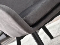Fotel LETA GRAFITOWY uszak na czarnych nogach z drewna - charakterystyczne detale